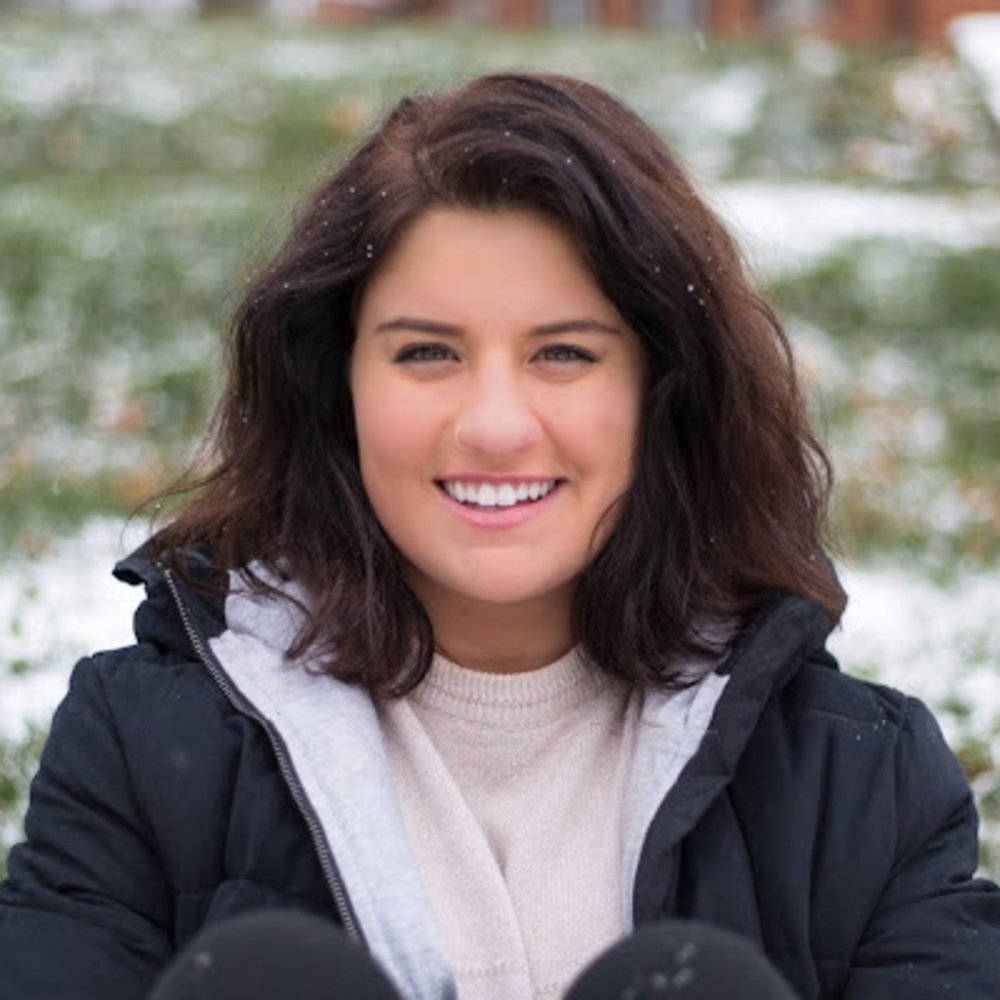 Meet your Posher, Elicia